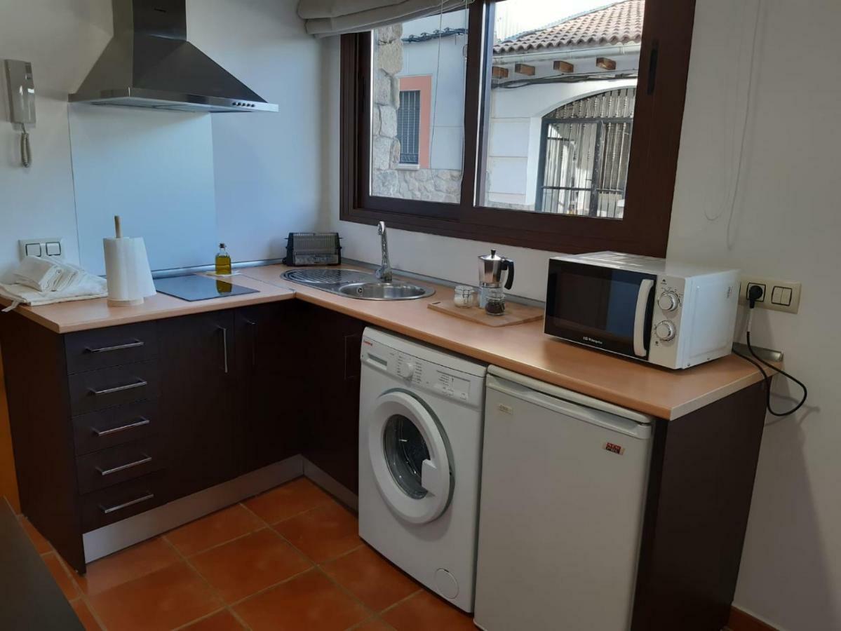 Apartamentos Fuente Arriba Poyales Del Hoyo Bagian luar foto