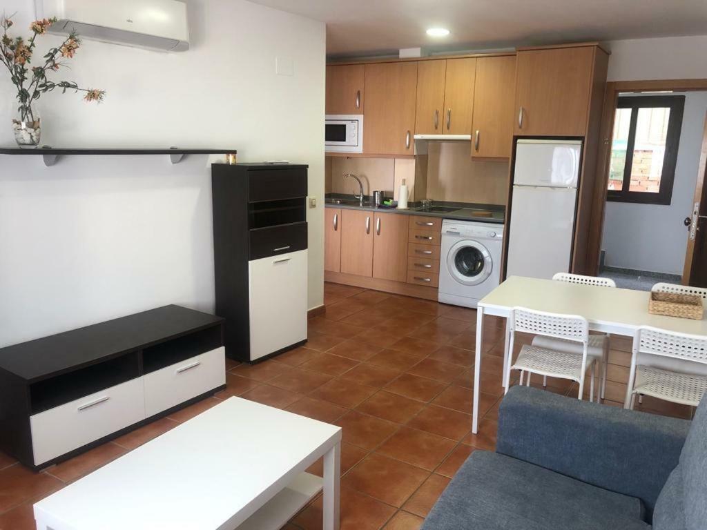 Apartamentos Fuente Arriba Poyales Del Hoyo Bagian luar foto
