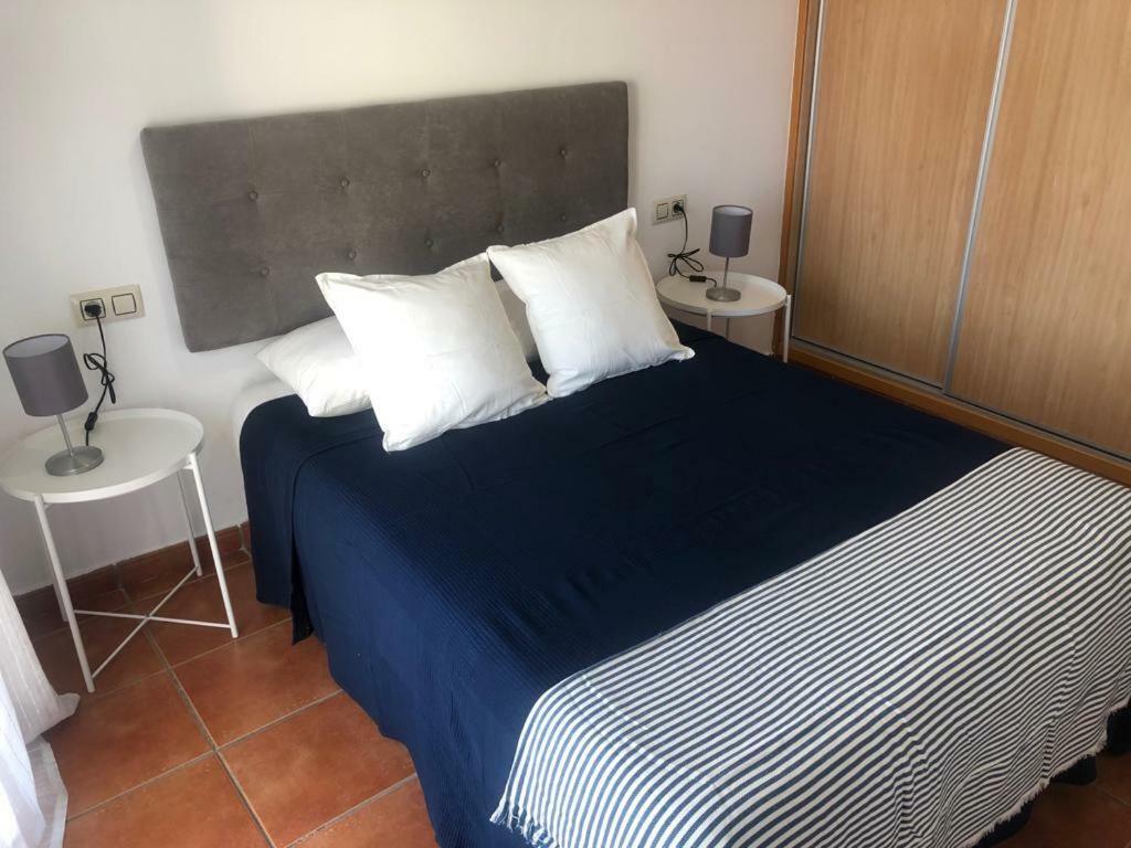 Apartamentos Fuente Arriba Poyales Del Hoyo Bagian luar foto